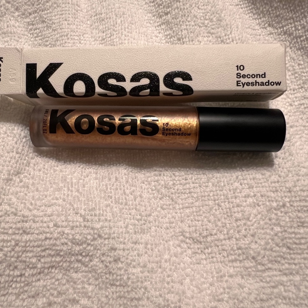 Kosas 10 second eyeshadow